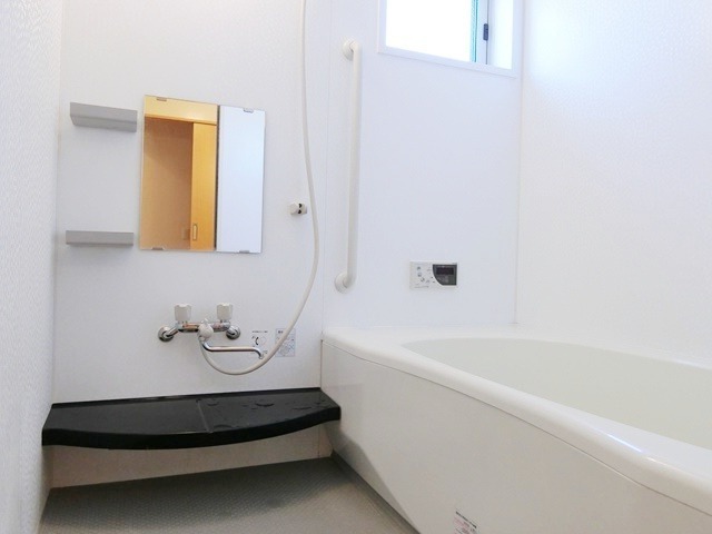 ��ʌ��������܎s�k��g�쒬�P���ڂ̃A�p�[�g�̃o�X