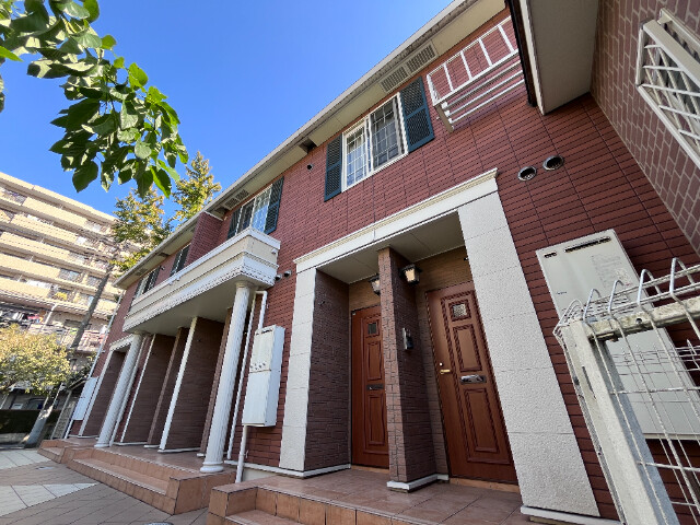 ��ʌ��������܎s�����擌��{�S���ڂ̃A�p�[�g�̌����O��