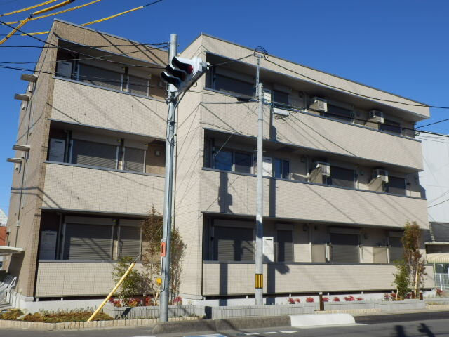 ��ʌ��������܎s�����擌��{�T���ڂ̃A�p�[�g�̌����O��