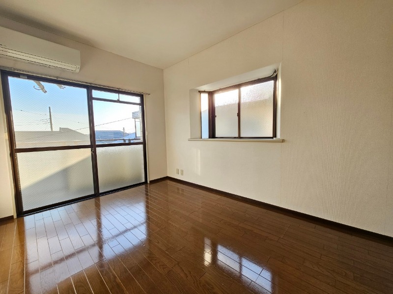 ��ʌ��������܎s������厚�쒆�ۂ̃}���V�����̂��̑������E�X�y�[�X