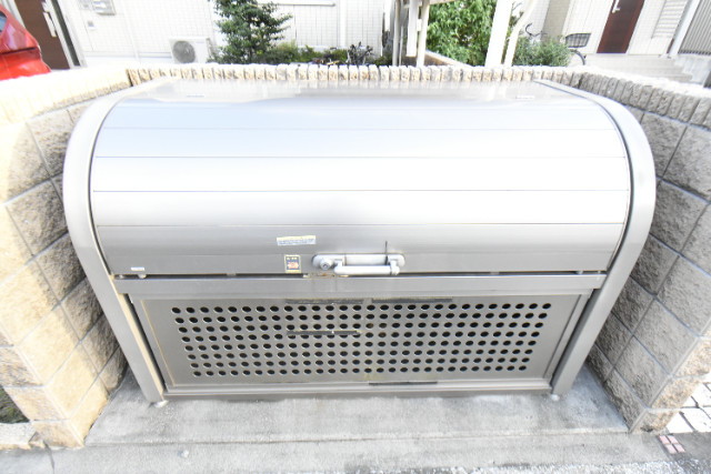 ��ʌ��������܎s�k��{�����̃A�p�[�g�̂��̑�