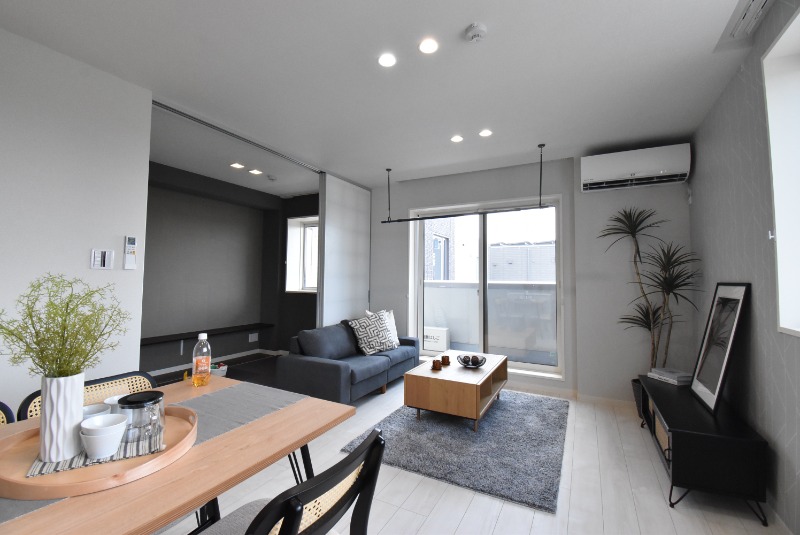 ��ʌ��������܎s�΋�����R���ڂ̃}���V�����̋����E���r���O