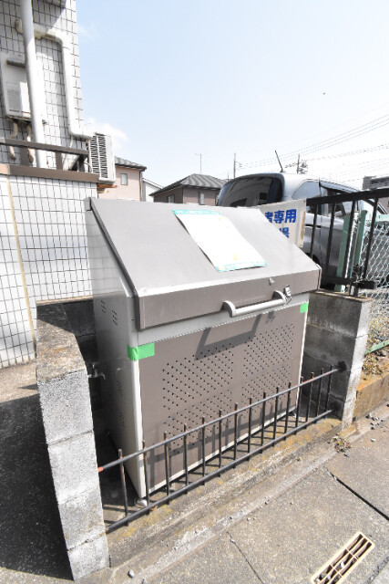 ��ʌ�����s�˒˂Q���ڂ̃}���V�����̂��̑�