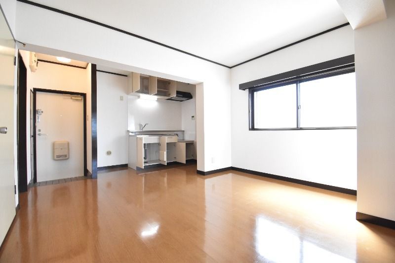 ��ʌ��������܎s�������J�W���ڂ̃}���V�����̋����E���r���O