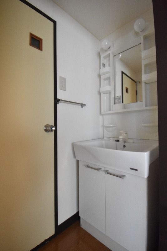 ��ʌ��������܎s�������J�W���ڂ̃}���V�����̐��ʏ�