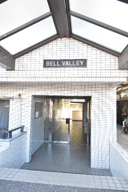 ��ʌ��������܎s�������J�W���ڂ̃}���V�����̃G���g�����X