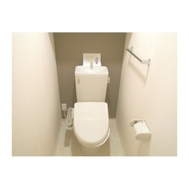 ��ʌ��z�J�s���C�N�^�E���X���ڂ̃A�p�[�g�̃g�C��