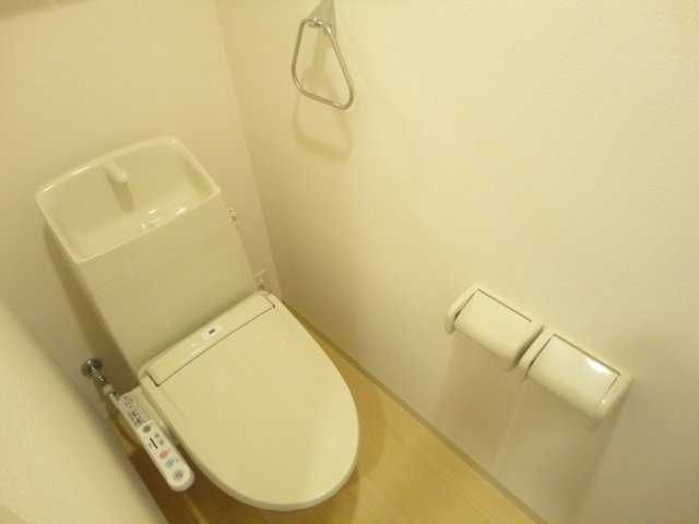 ��ʌ�����s�厚������̃}���V�����̃g�C��