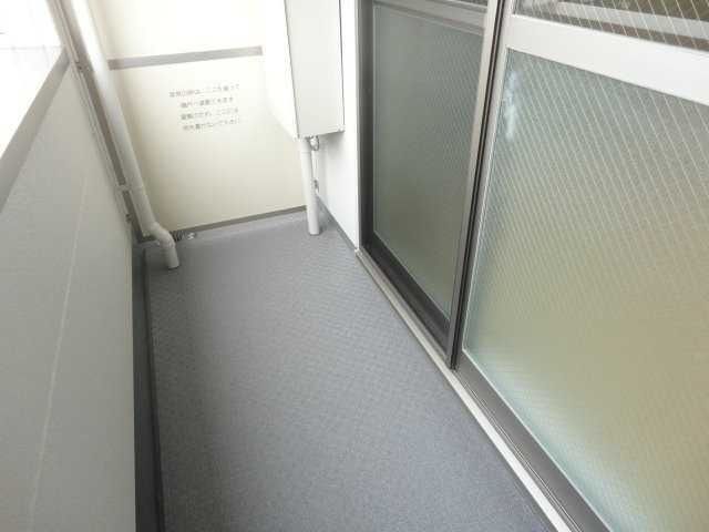 ��ʌ�����s�厚������̃}���V�����̃o���R�j�[