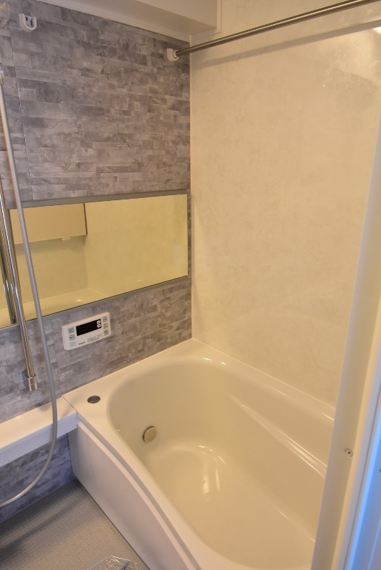 ��ʌ��������܎s��{��y�蒬�P���ڂ̃}���V�����̃o�X