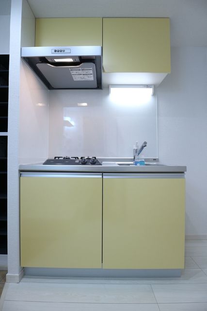 ��ʌ��������܎s��{����ؒ��S���ڂ̃A�p�[�g�̃L�b�`��