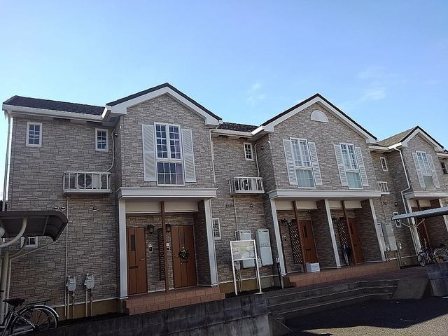 ��ʌ��z�J�s�����P���ڂ̃A�p�[�g�̃G���g�����X