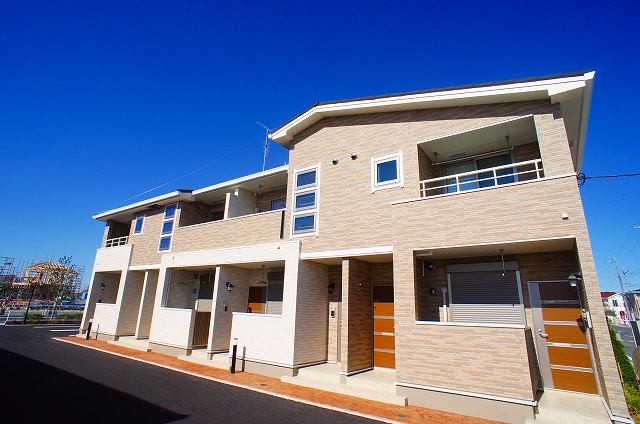 ��ʌ��z�J�s���C�N�^�E���V����22-2�̃A�p�[�g�̌����O��