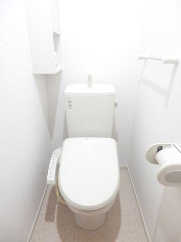 ��ʌ��z�J�s���C�N�^�E���V���ڂ̃A�p�[�g�̃g�C��