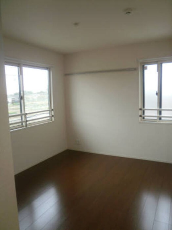 ��ʌ��������܎s�������a�c���P���ڂ̃A�p�[�g�̋��ԁE���r���O