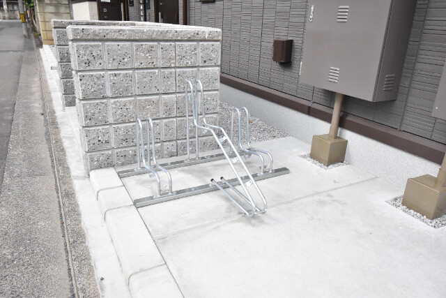 ��ʌ��������܎s��{��听���R���ڂ̃A�p�[�g�̂��̑�