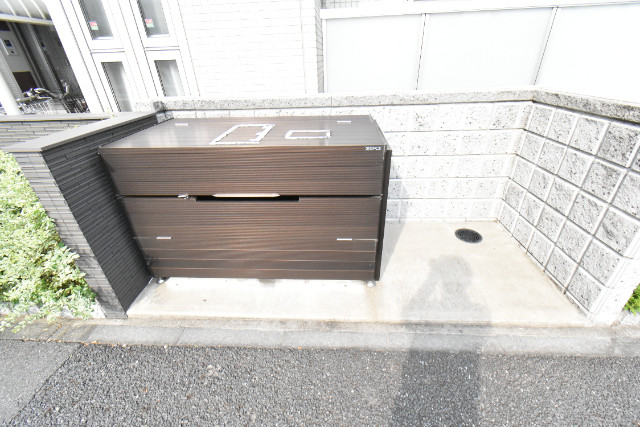 ��ʌ��������܎s������㗎���T���ڂ̃A�p�[�g�̂��̑�