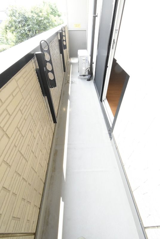 ��ʌ��������܎s�������a�c���P���ڂ̃A�p�[�g�̃o���R�j�[