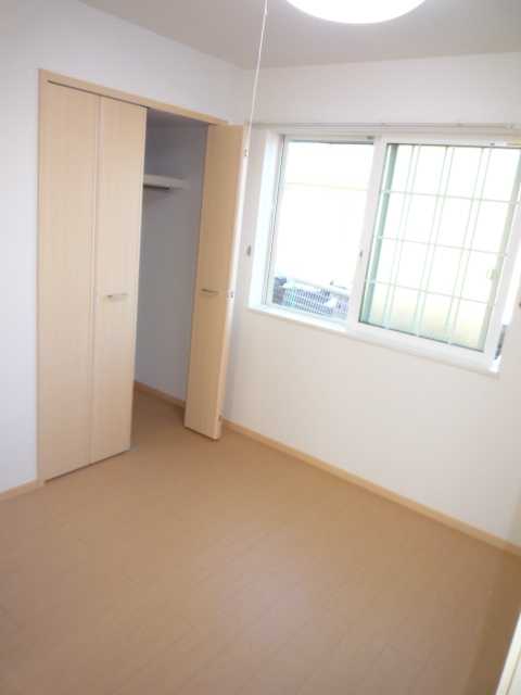 ��ʌ��������܎s��{��O���S���ڂ̃A�p�[�g�̋��ԁE���r���O