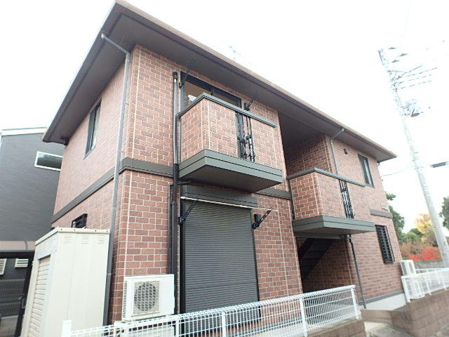 ��ʌ��������܎s��������Q���ڂ̃A�p�[�g�̌����O��