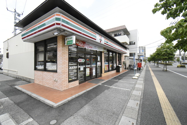 ��ʌ�����s�˒˂R���ڂ̃A�p�[�g�̎���