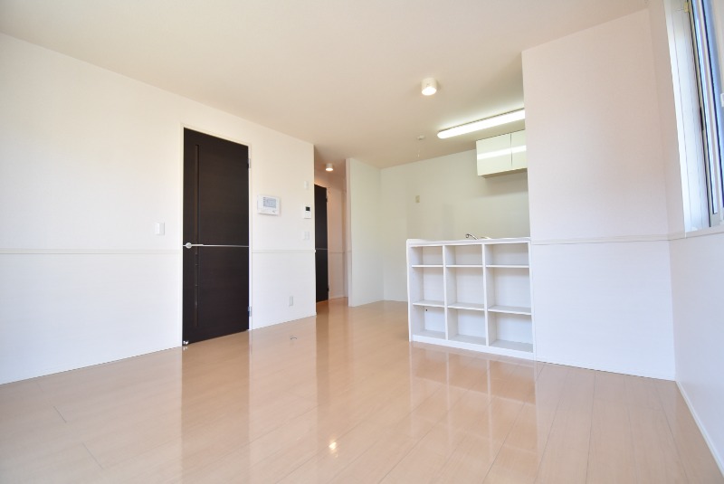 ��ʌ��������܎s�΋擹�c�y�R���ڂ̃A�p�[�g�̋��ԁE���r���O