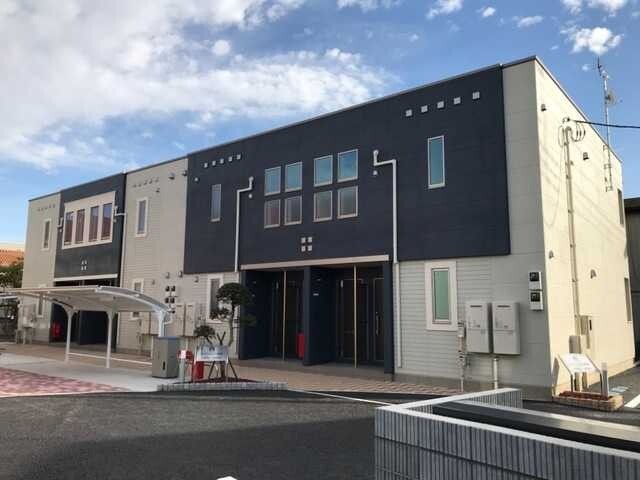 ��ʌ��z�J�s�{�{���P���ڂ̃A�p�[�g�̌����O��