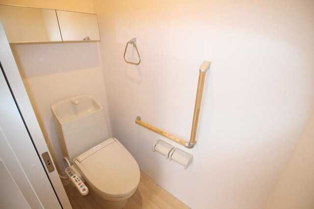 ��ʌ��z�J�s�{�{���P���ڂ̃A�p�[�g�̃g�C��