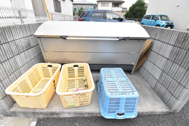 ��ʌ��z�J�s�{�{���P���ڂ̃A�p�[�g�̂��̑�