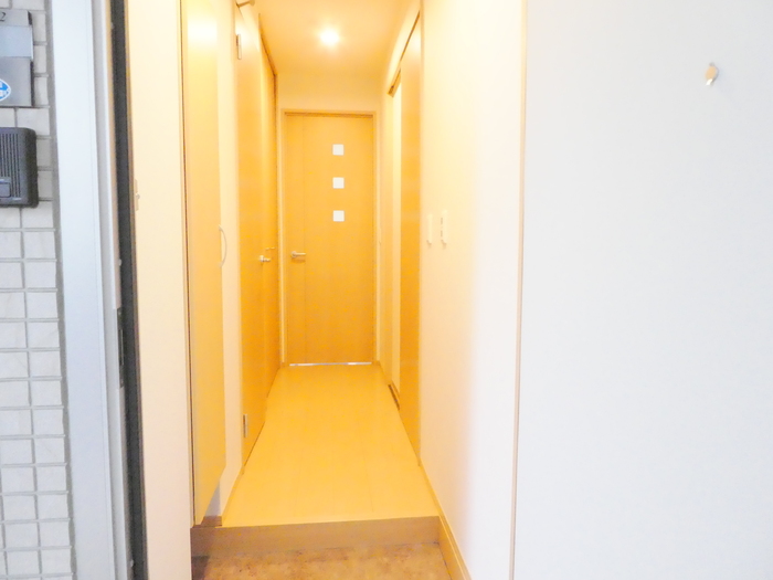 ��ʌ�����s������R���ڂ̃A�p�[�g�̌���