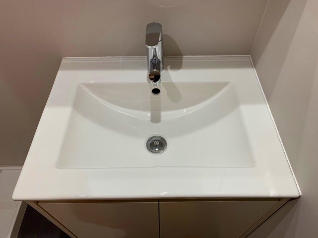 ��ʌ��z�J�s�{�{���P���ڂ̃A�p�[�g�̐��ʏ�