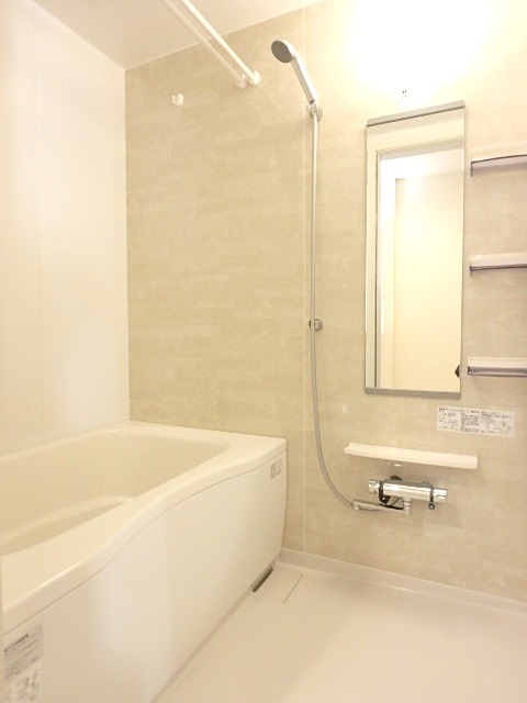 ��ʌ��������܎s�k��y�C���P���ڂ̃}���V�����̃o�X