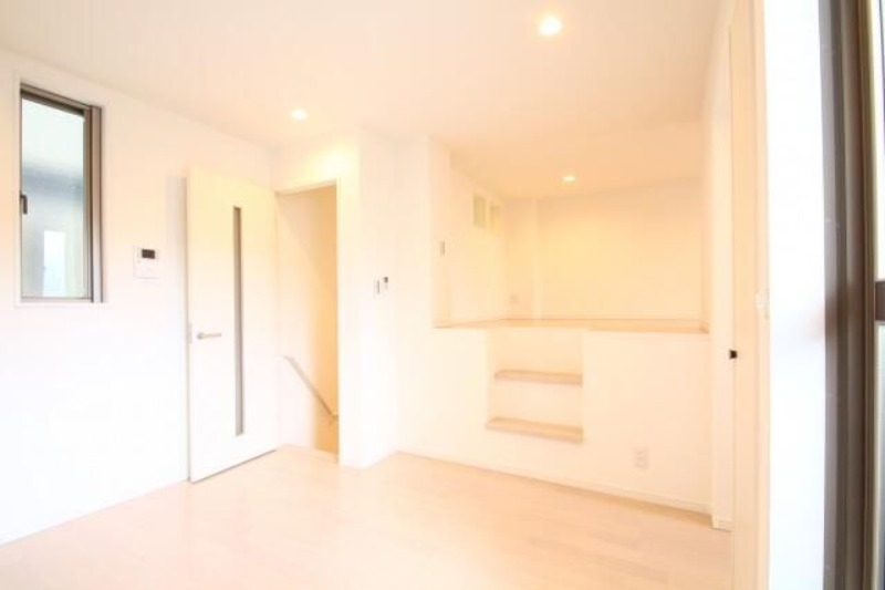 ��ʌ��������܎s����厚�w��̃A�p�[�g�̋��ԁE���r���O