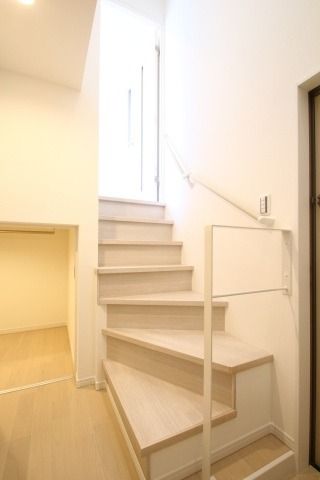 ��ʌ��������܎s����厚�w��̃A�p�[�g�̌���