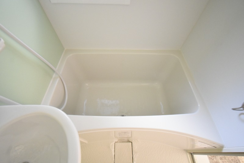 ��ʌ��������܎s�k��A�|���P���ڂ̃A�p�[�g�̃o�X