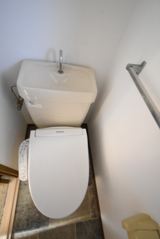 ��ʌ��������܎s�k��A�|���P���ڂ̃A�p�[�g�̃g�C��