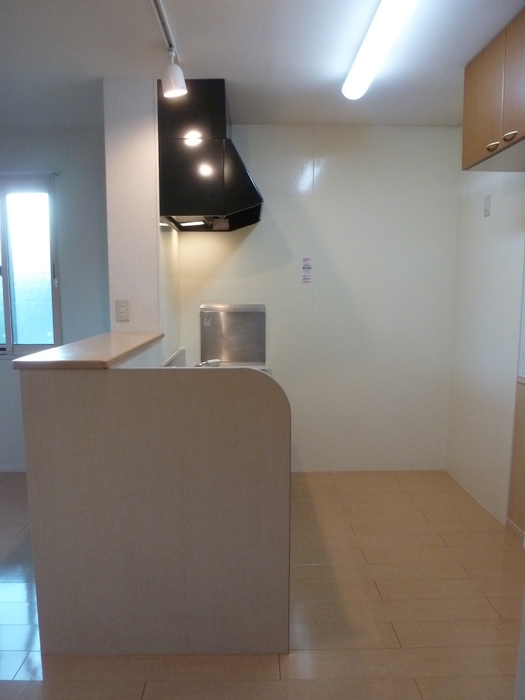 ��ʌ��������܎s���撬�J�R���ڂ̃A�p�[�g�̂��̑��ݔ�