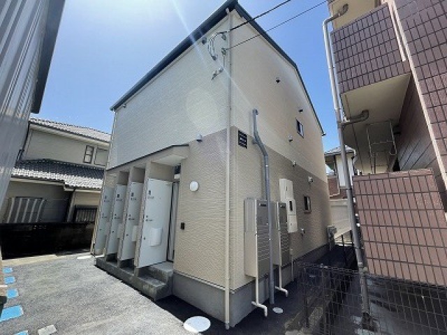 ��ʌ��������܎s������厚���[��̃A�p�[�g�̃G���g�����X