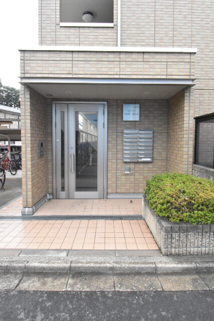 ��ʌ��������܎s�Y�a���؍�U���ڂ̃A�p�[�g�̃G���g�����X