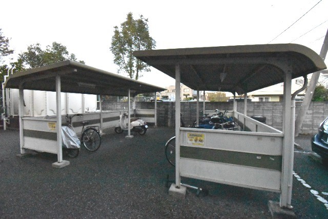 ��ʌ�����s�厚�ؑ]�C�̃}���V�����̂��̑�