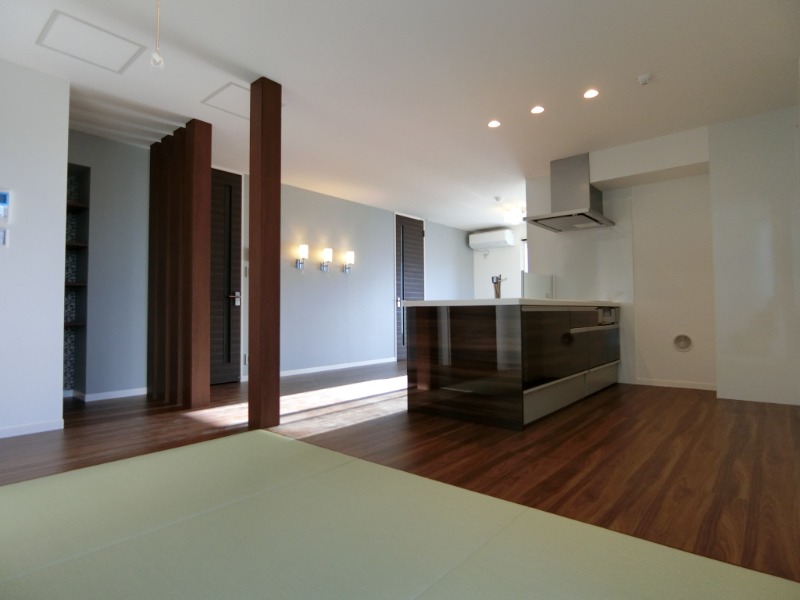 ��ʌ��������܎s�Y�a���؍�R���ڂ̃}���V�����̂��̑������E�X�y�[�X