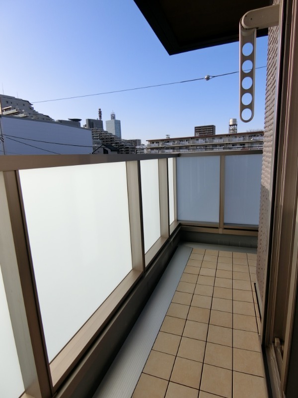 ��ʌ��������܎s�Y�a���؍�R���ڂ̃}���V�����̃o���R�j�[