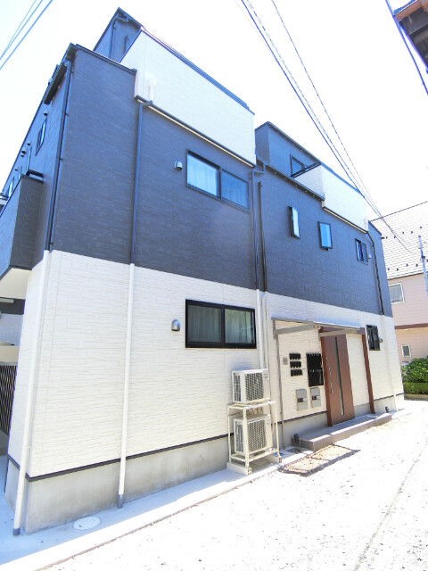 ��ʌ������s���v��̃A�p�[�g�̌����O��