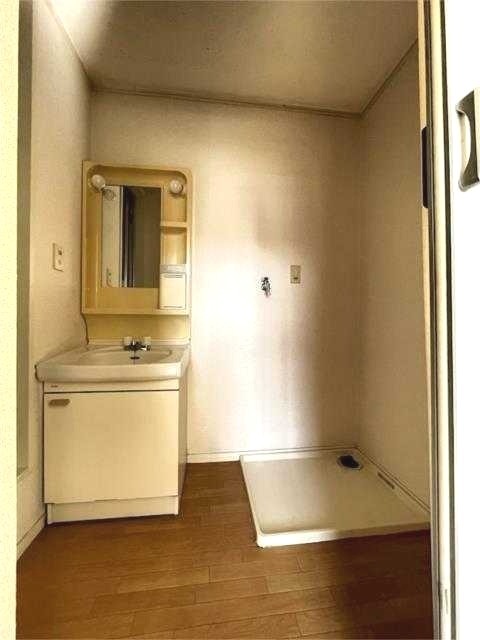 ��ʌ��������܎s��΋搼���S���ڂ̃A�p�[�g�̐��ʏ�