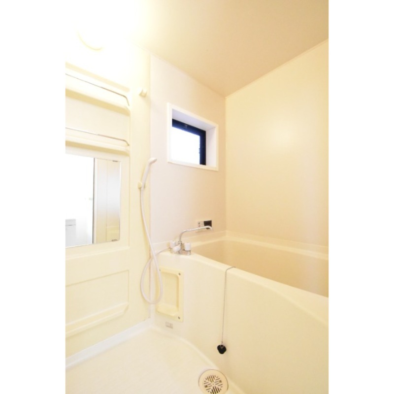 ��ʌ�����s�˒˂R���ڂ̃A�p�[�g�̃o�X