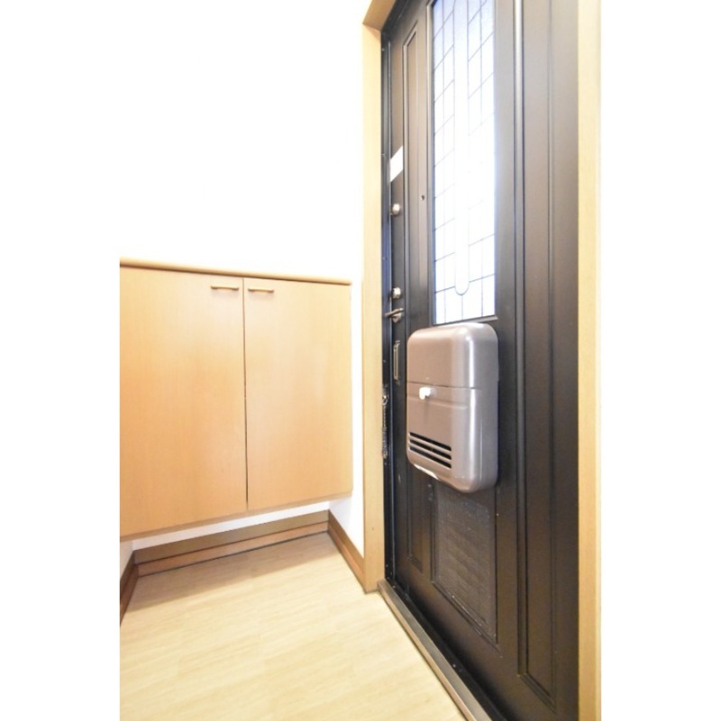 ��ʌ�����s�˒˂R���ڂ̃A�p�[�g�̌���