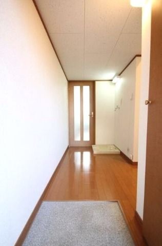 ��ʌ�����s�݉ƒ��̃A�p�[�g�̌���