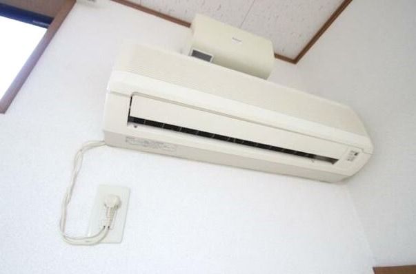 ��ʌ�����s�݉ƒ��̃A�p�[�g�̂��̑��ݔ�