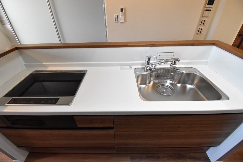 ��ʌ��������܎s�΋�����R���ڂ̃}���V�����̃L�b�`��