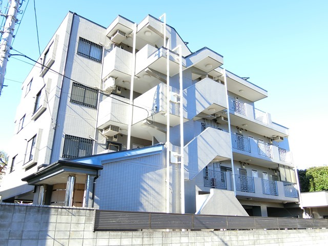 ��ʌ��������܎s��{�擌���Q���ڂ̃}���V�����̌����O��